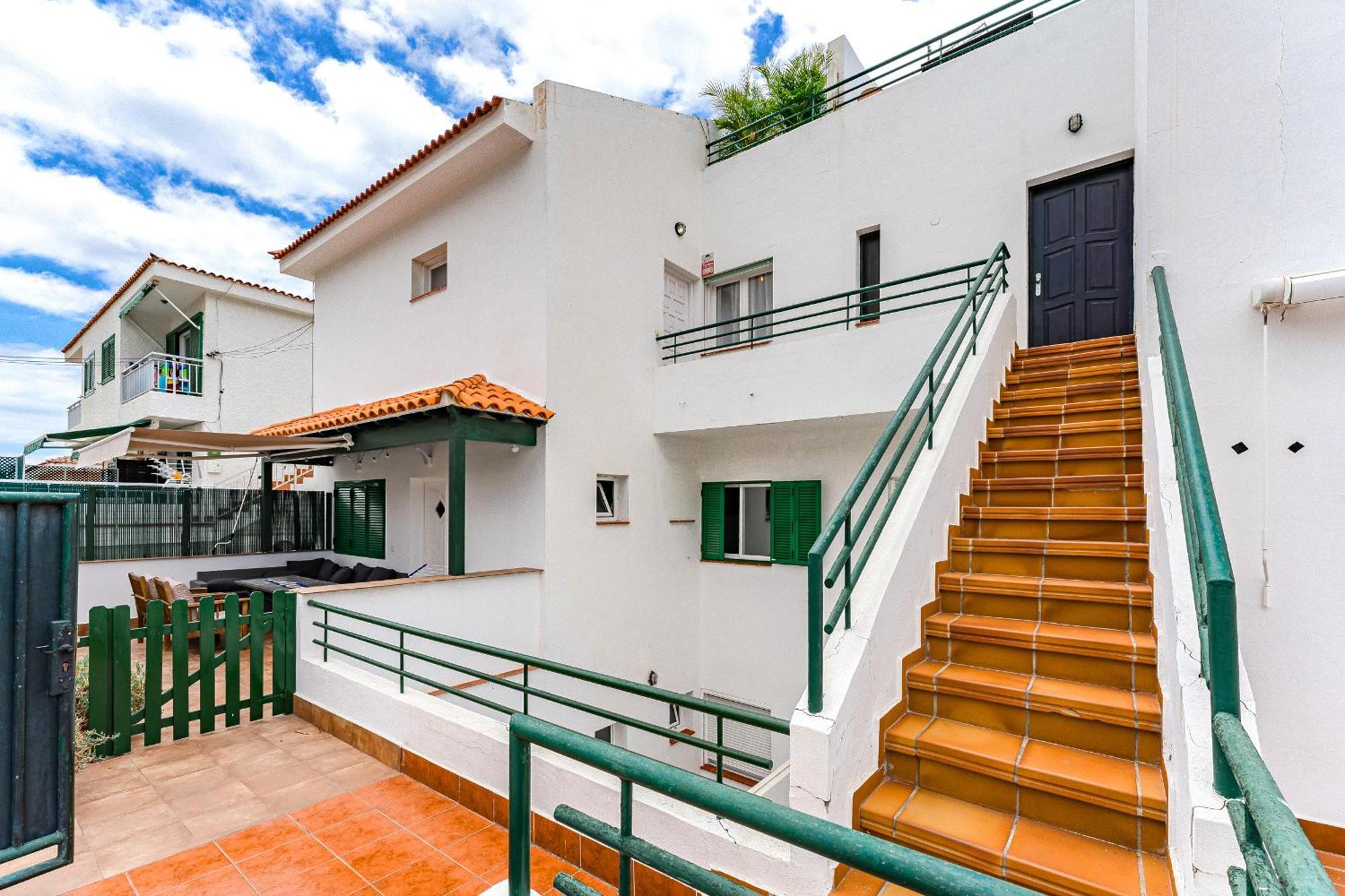 2Bdr Ocean View & Large Private Terrace In Puerto De Santiago Lejlighed Puerto de Santiago  Eksteriør billede