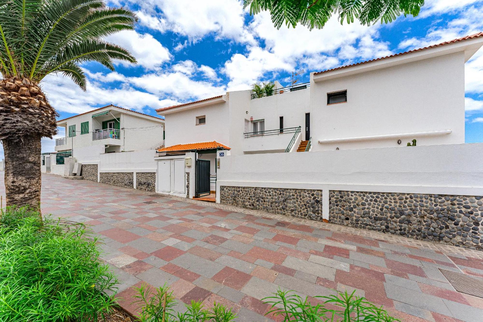 2Bdr Ocean View & Large Private Terrace In Puerto De Santiago Lejlighed Puerto de Santiago  Eksteriør billede